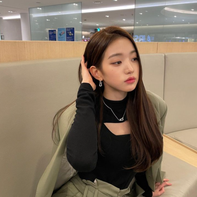 ไอเดียทรงผมยาวกลางหลัง